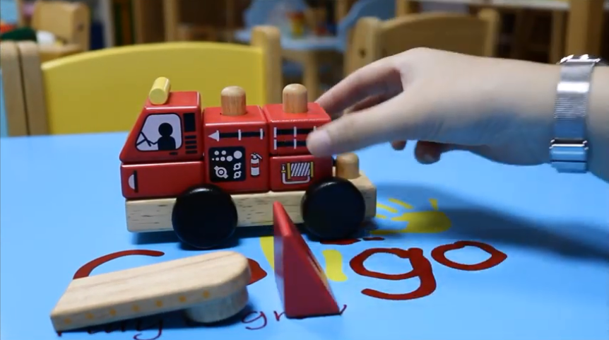 How To Play With Wooden Assembly Fire Truck Toy